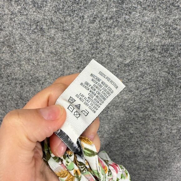 American Rag Cie Button Up Top Women S Small White Floral 3/4 Sleeve V-Neck - Picture 6 of 7